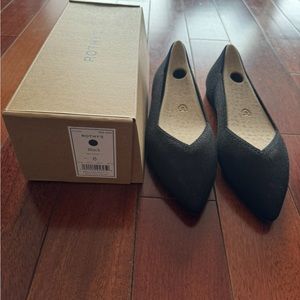 brand new rothy’s the point ll. size 8-9